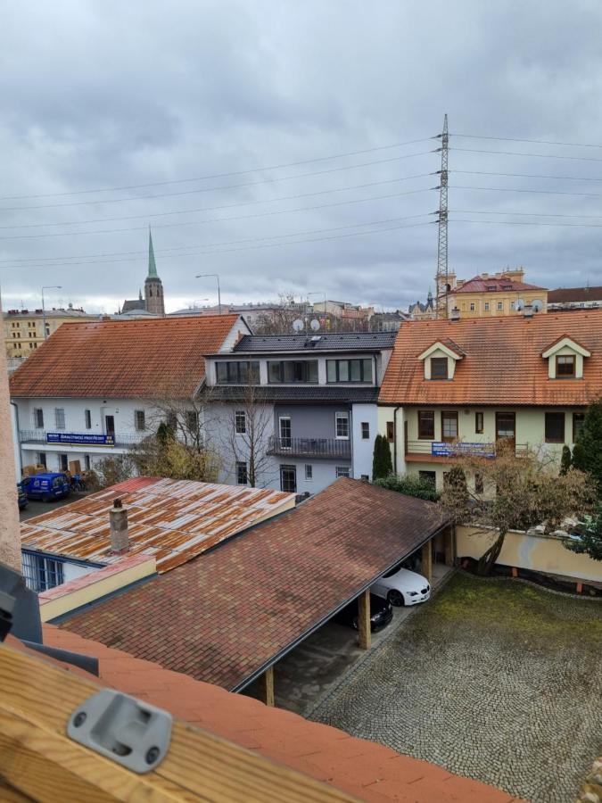 Galerie Vila Lucia 5 -Loft Apartman Plzeň Exteriör bild